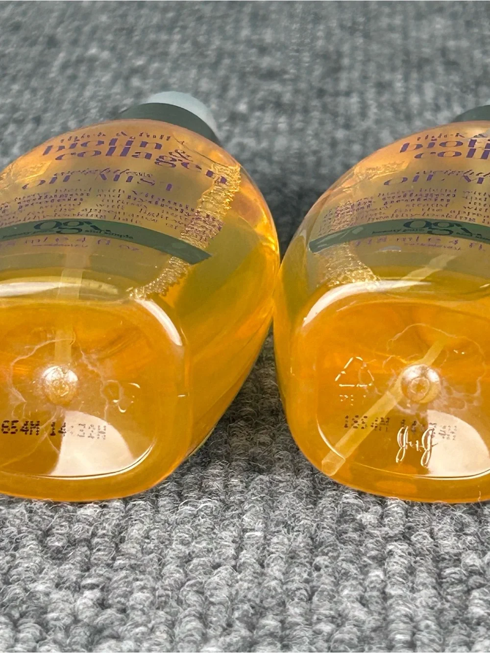 TWO OGX Biotin & Collagen Weightless Oil Spray ~ Thick & Full Hair ~ 4fl oz each
